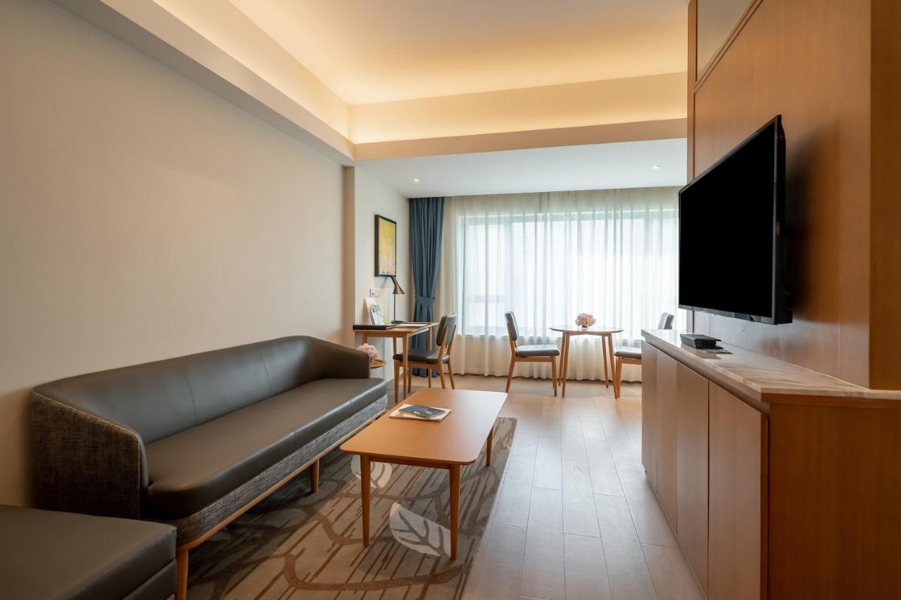 Holiday Inn Shanghai Hongqiao Central, An Ihg Hotel מראה חיצוני תמונה